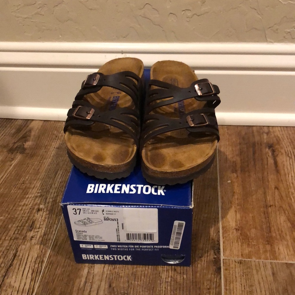 ALMOST NEW! Granada Birkenstock's habana leather